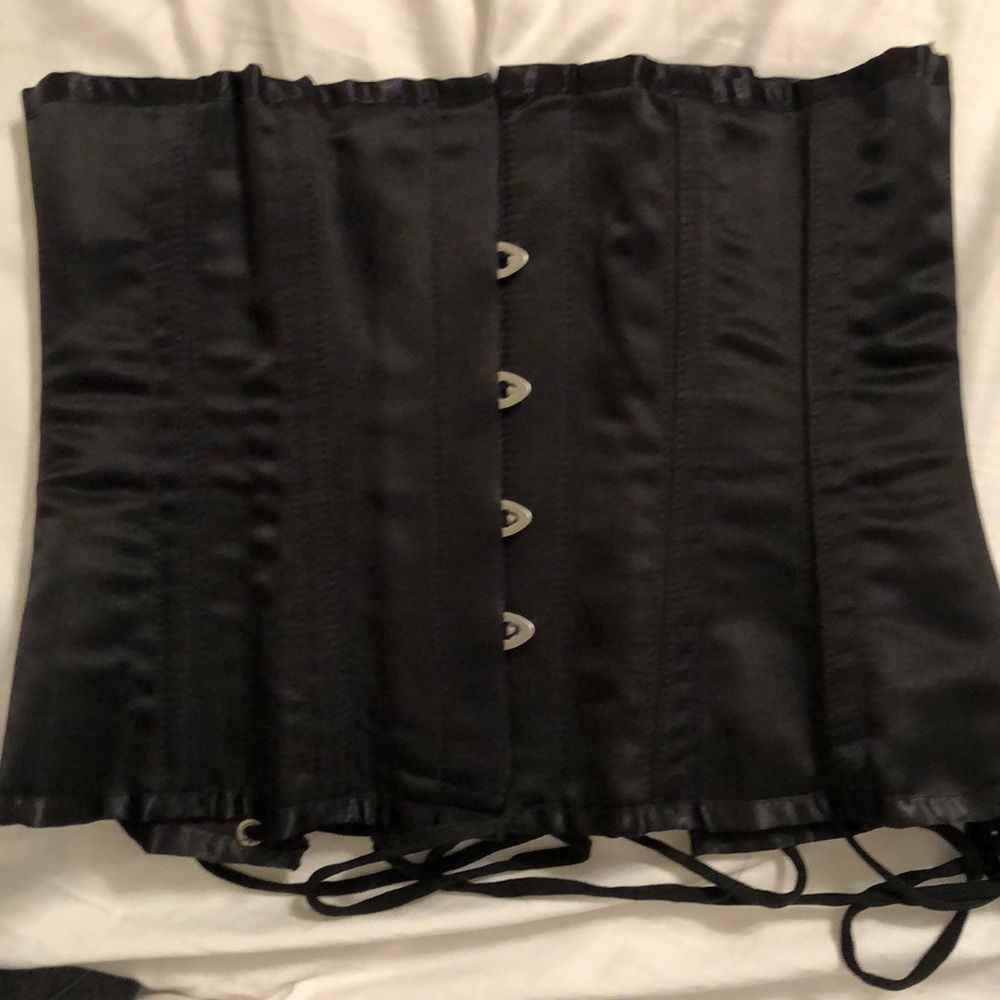 Real corset only worn about 3 times, steel boning